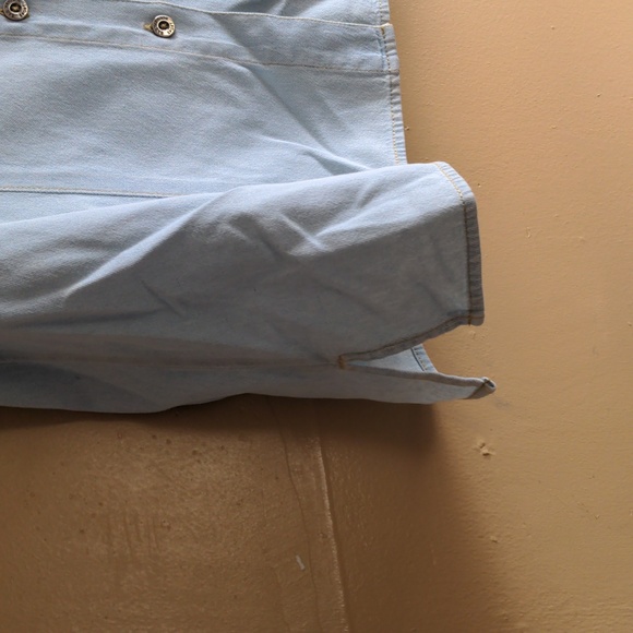 EUC WOMEN'S TOP - Picture 3 of 8